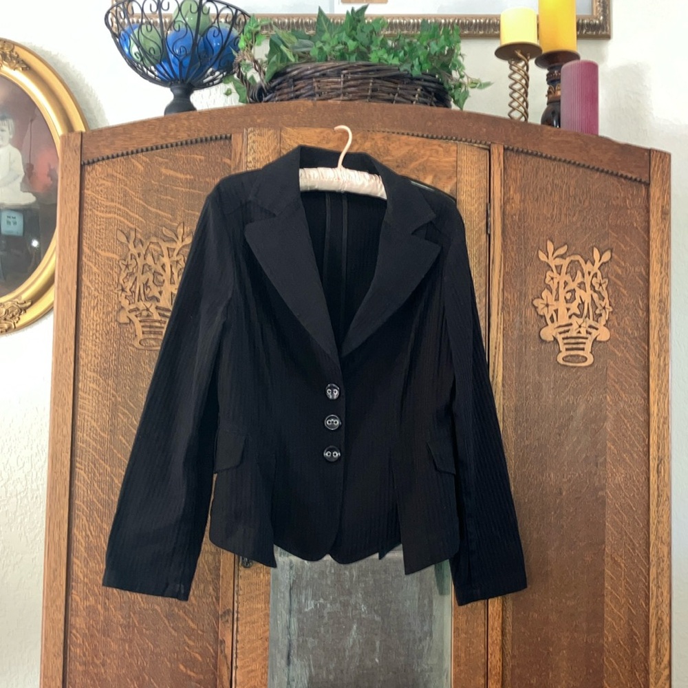 Black cotton jacket